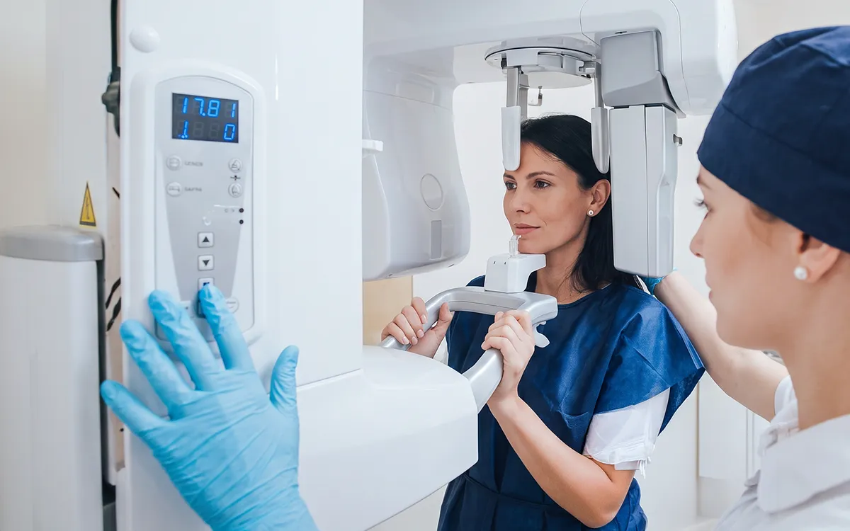 All-on-4 ve All-on-6 implant tedavisinde 3D CBCT planlaması